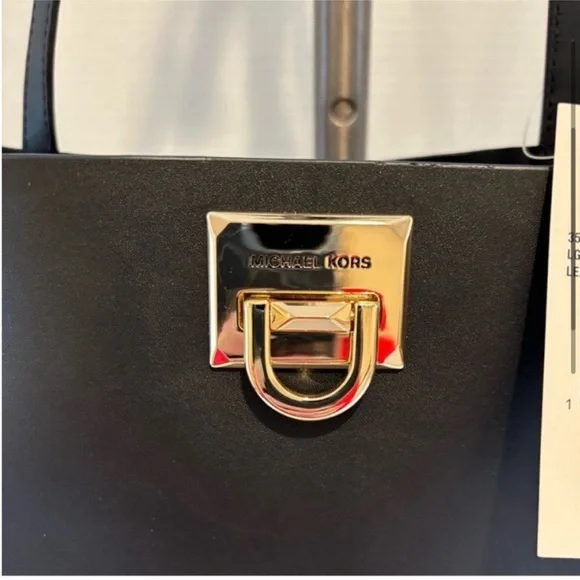Michael Kors Manhattan Tote Shoulder Bag Black Leather Gold Studs New With Tags Bags